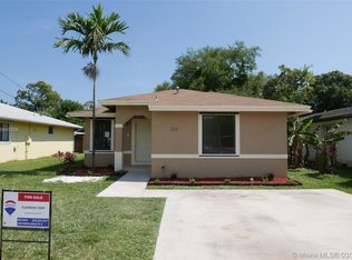 213 SW 5th Ave, Hallandale Beach, FL 33009