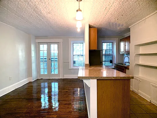 Rented by Triplemint | media 46