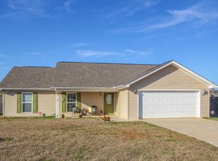 818 Bonnethead Ln, Seymour, TN 37865