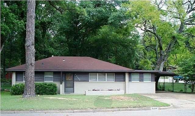 1st image of 3204 Willow Lane Dr