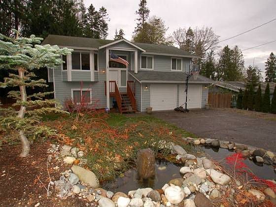2nd image of 18502 Clarence Ave