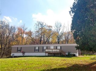 401 Leech Rd, Greenville, PA 16125