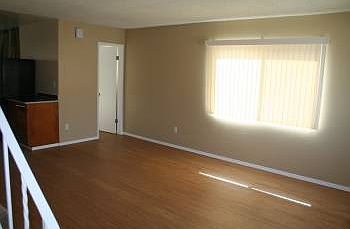 5th image of 997 Greenfield Dr