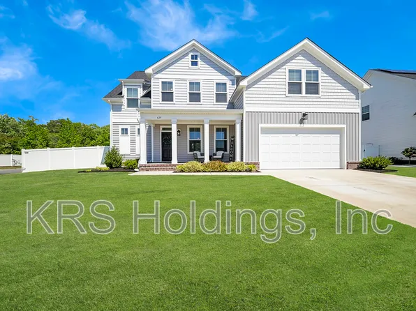 629 Hayes Dr, Chesapeake, VA