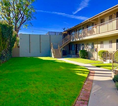 4th image of 595 N Los Robles Ave APT 7
