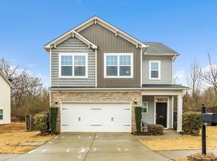 216 Rivers Edge Cir, Simpsonville, SC 29680