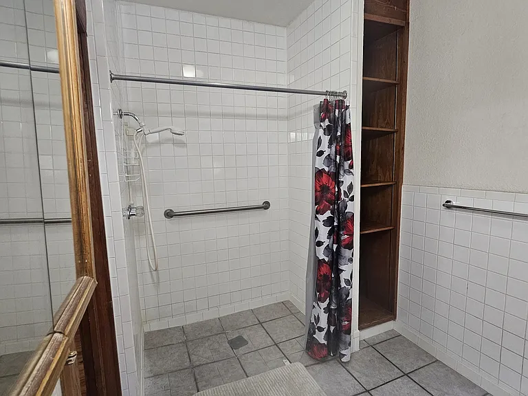 1003 E Rio Grande Ave #1 — Photo 15