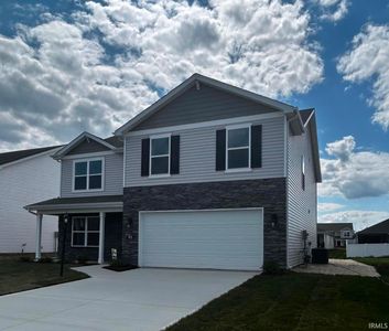 975 Miller Woods Way, New Haven, IN, 46774