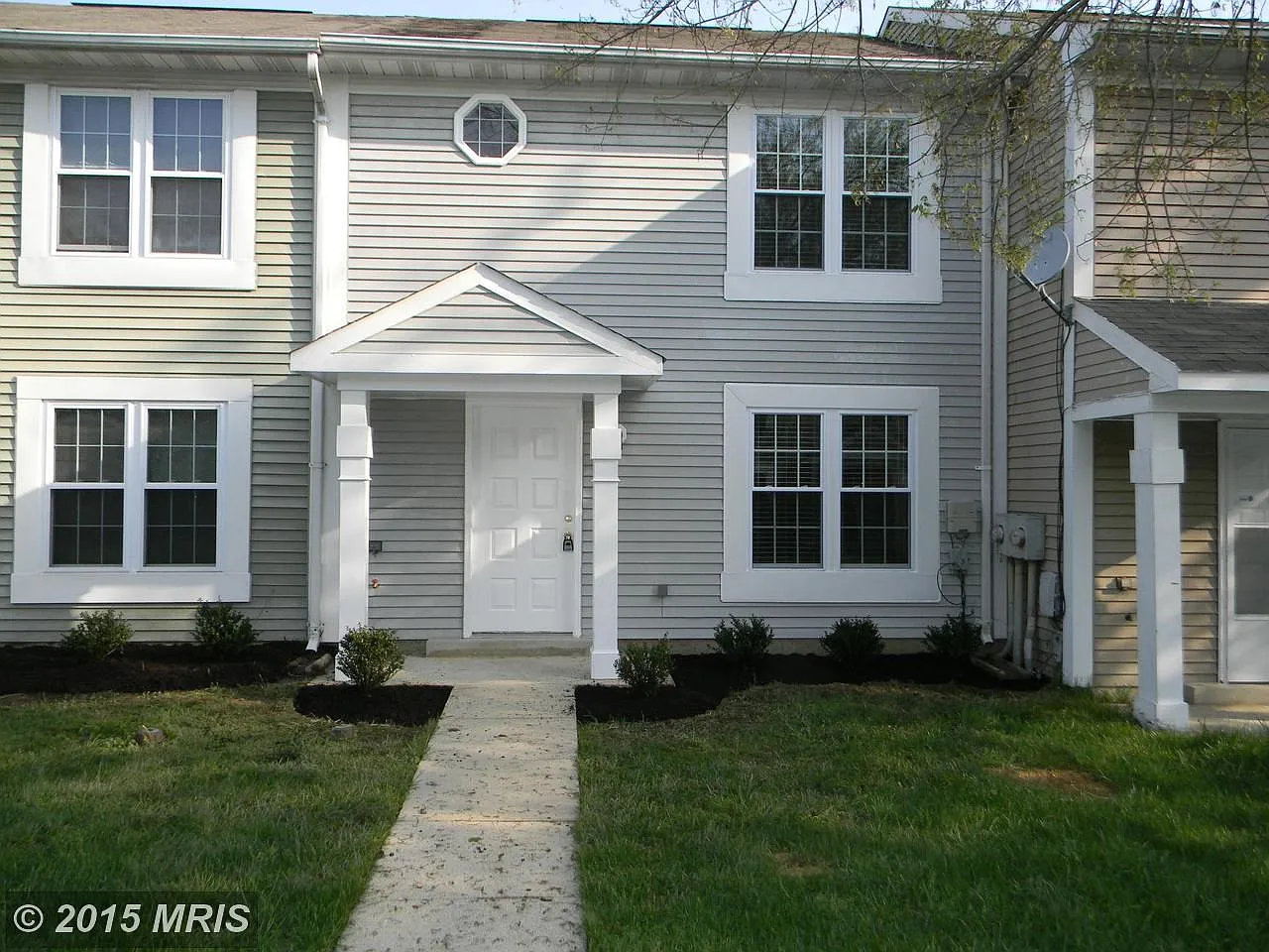 4174 Bluebird Dr photo 1