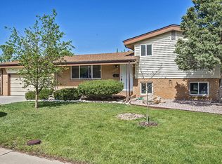 1412 S Balsam St, Lakewood, CO 80232