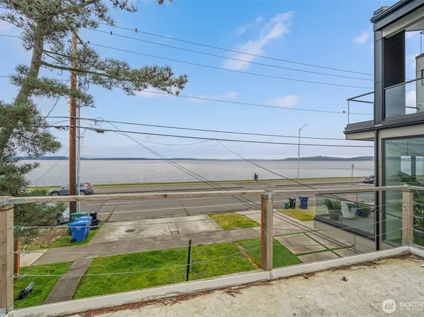 1768 Alki Avenue SW, Seattle, WA 98116