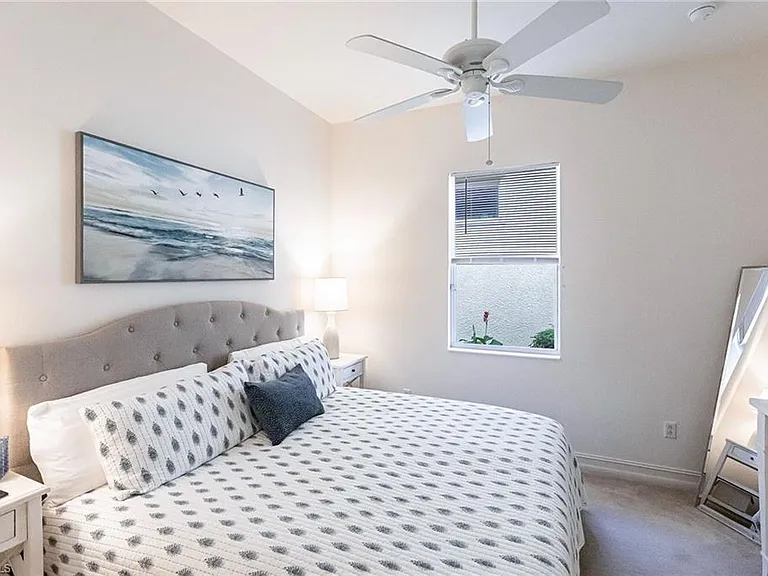 7863 Valencia Ct — Photo 33