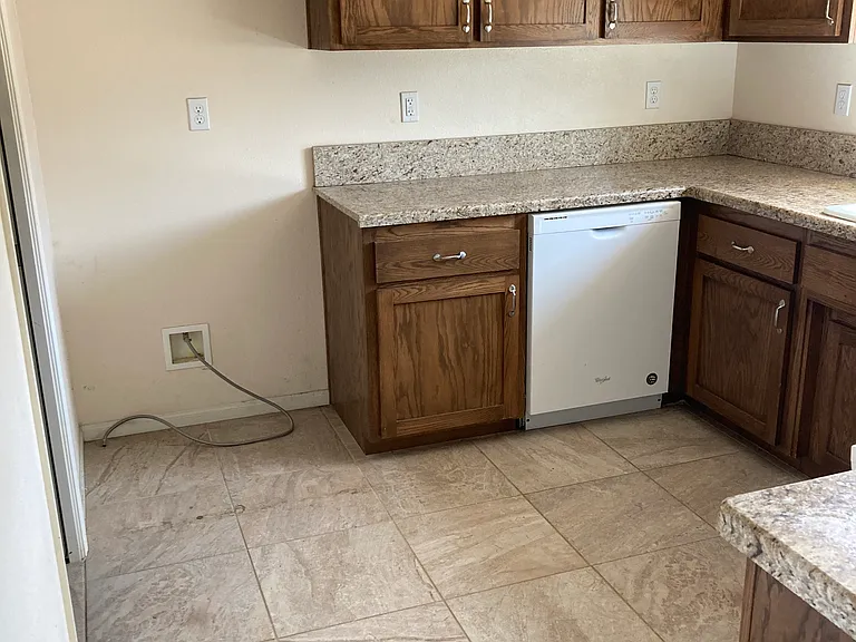 9577 Ponderosa Rd — Photo 5