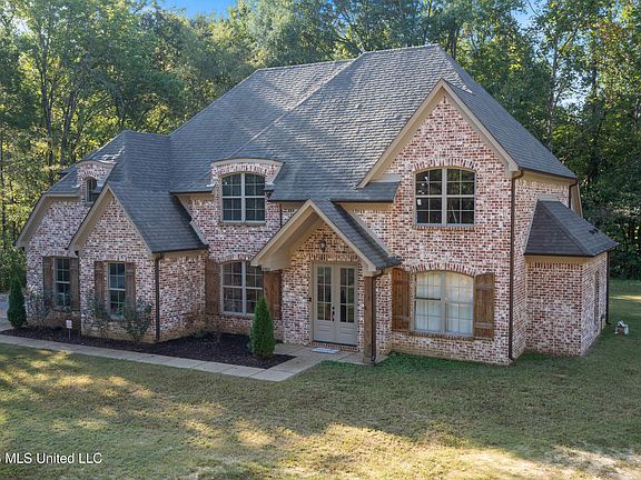 3rd image of 4488 Polk Ln