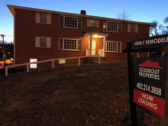 2nd image of 3005 S 108th St APT 5
