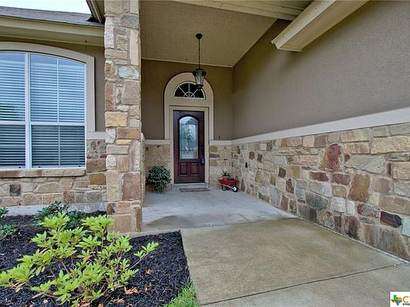 2nd image of 116 Parkridge Cir
