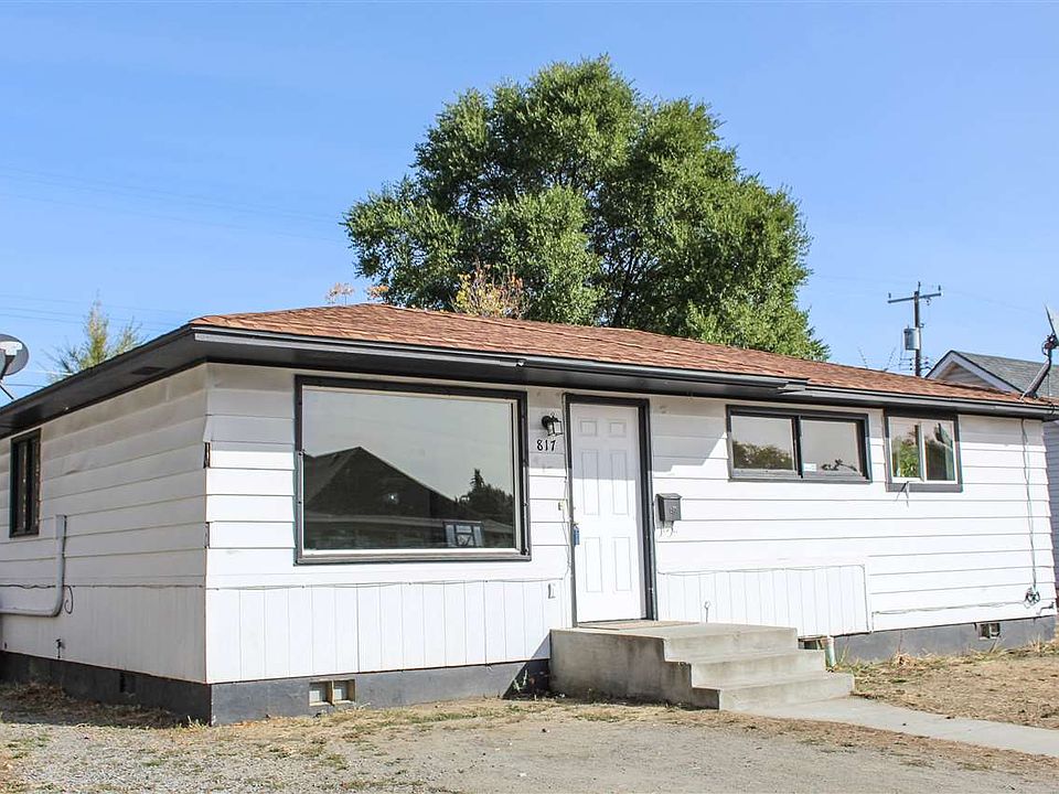 1st image of 817 E Hoffman Ave