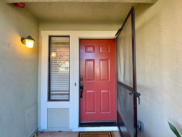 1633 San Vicente Ave — Photo 3