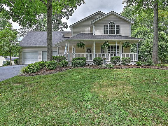 2nd image of 17253 Dogwood Dr