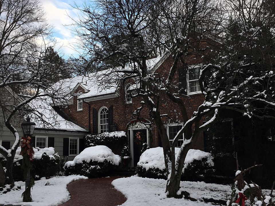 1st image of 15 School Ln