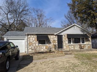 2021 N Hanley Rd, Saint Louis, MO 63114