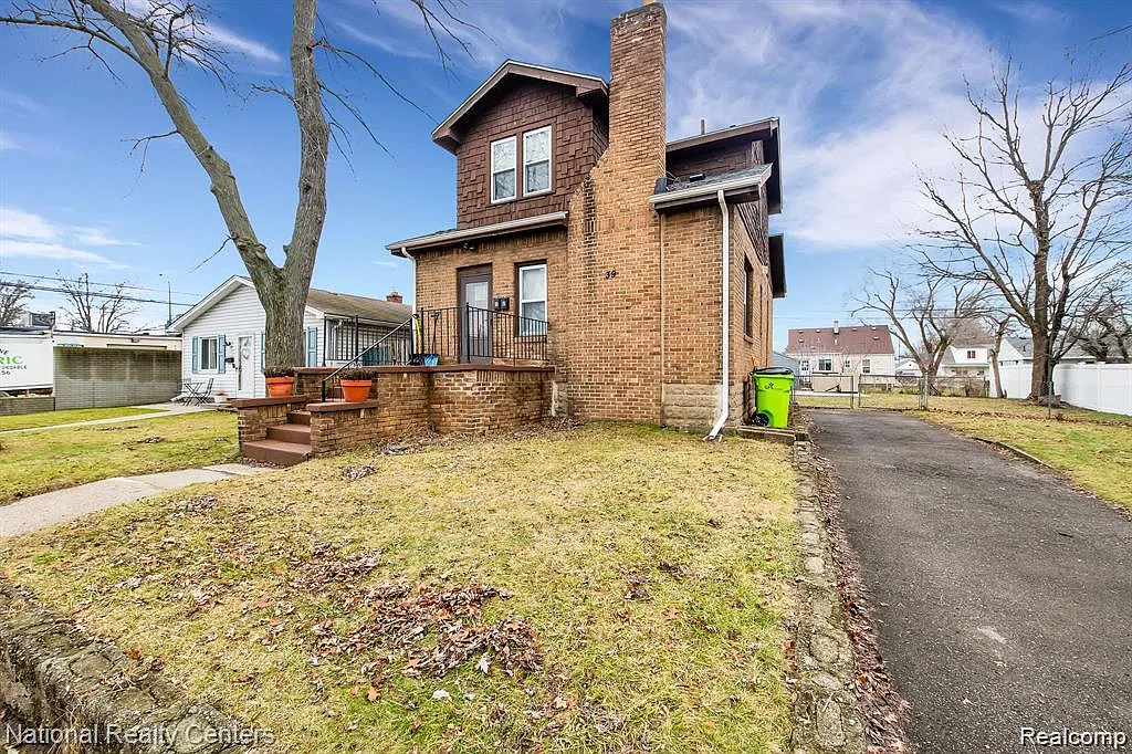 2 bed, 1.0 bath, 800 sqft, $1,000 — Photo 4