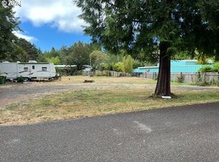 5354 Sand Dune Park Dr, Florence, OR 97439