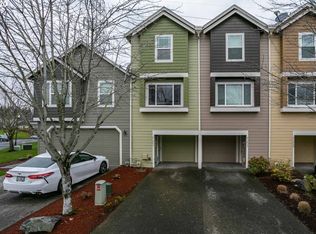 21805 NE Heartwood Cir, Fairview, OR 97024