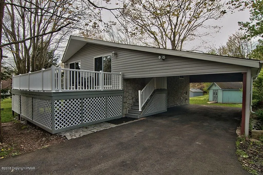 106 Deats Ln photo 1