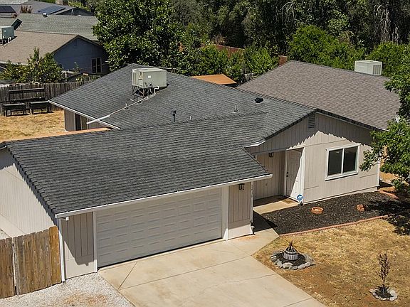 3rd image of 1416 Arizona St
