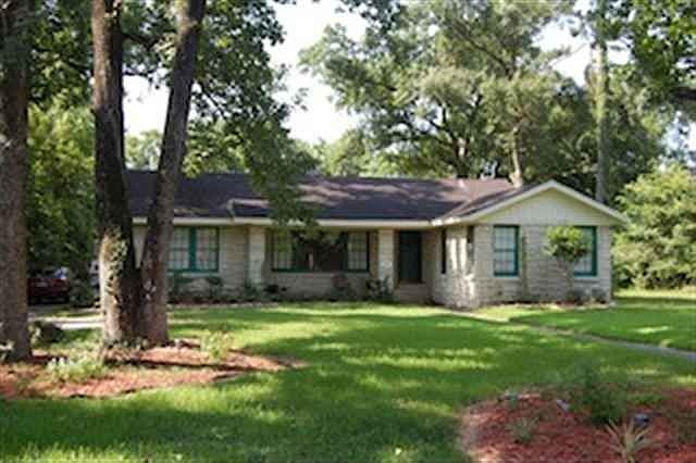 1st image of 3055 Robinhood Ln