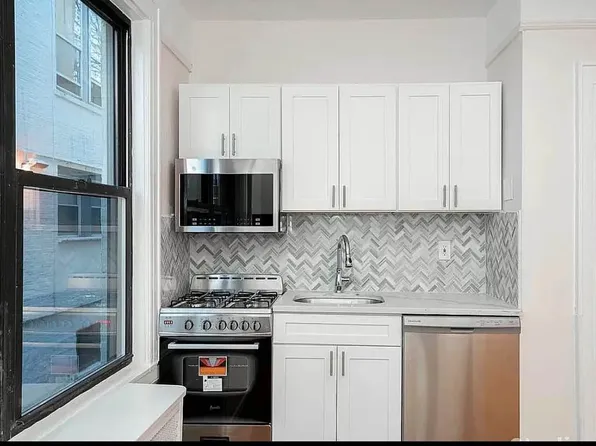 32-18 34th Street image 1 of 7