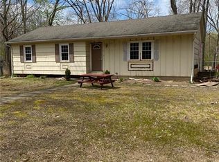 13 Oak Knoll Rd, East Hampton, CT 06424