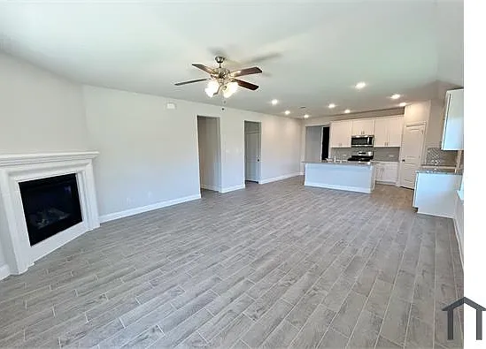740 Fencerow Trl — Photo 6