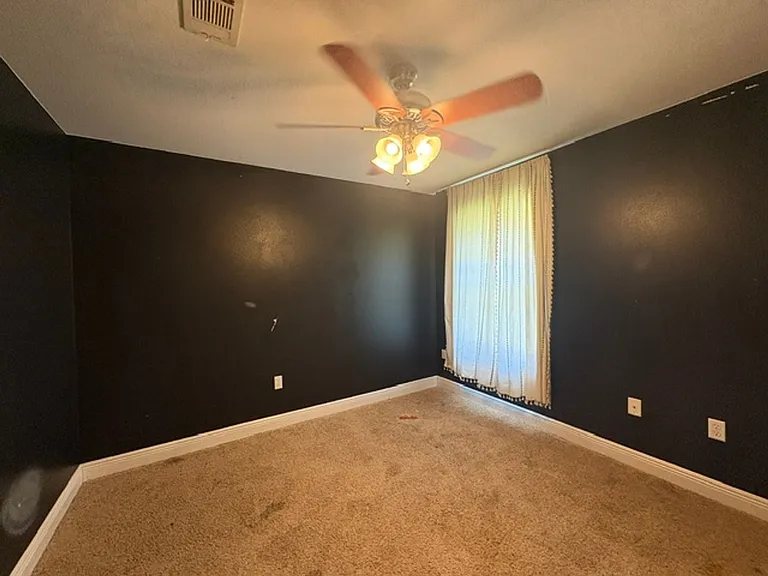 2343 Genevieve Way — Photo 18