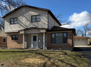 308 Oakwood St, Park Forest, IL 60466