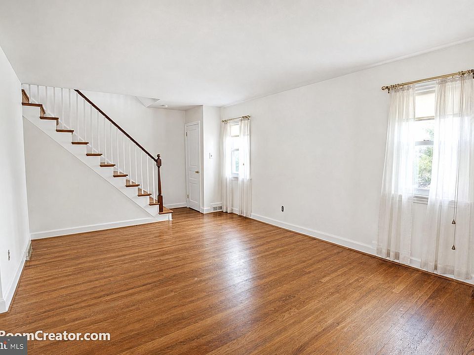 2nd image of 27 Vilone Rd