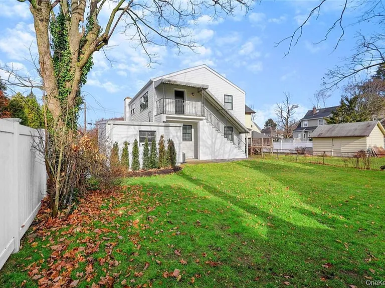 517 Walnut St #B — Photo 30