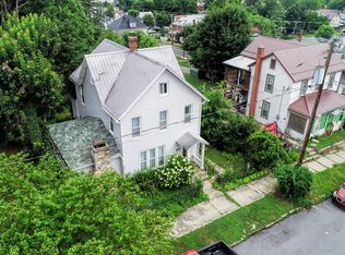 10 W Halley St, Mount Union, PA 17066