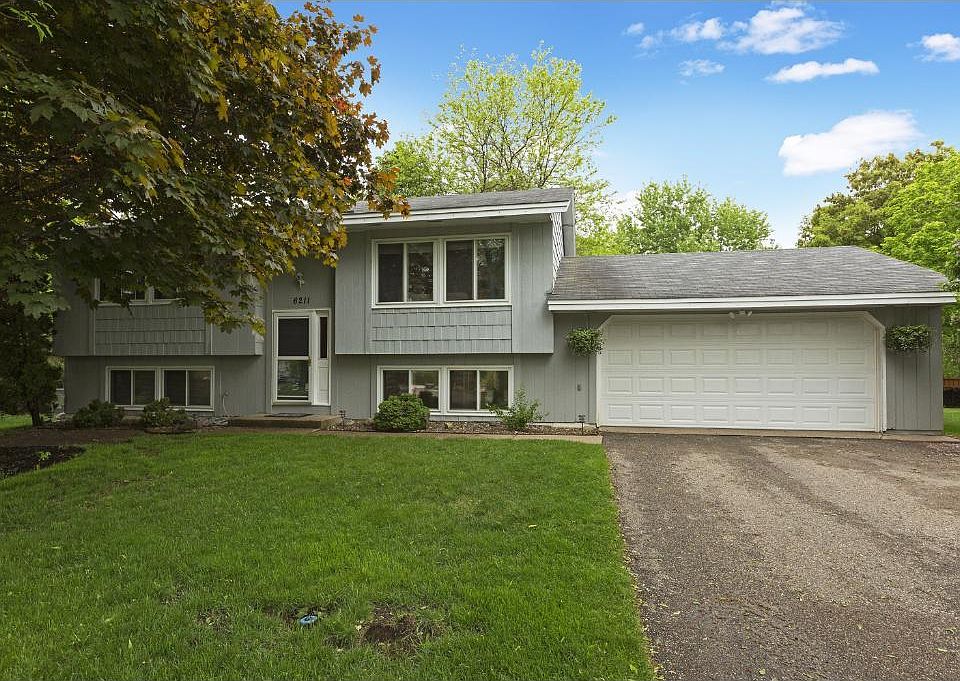 1st image of 6211 Edgemont Blvd N