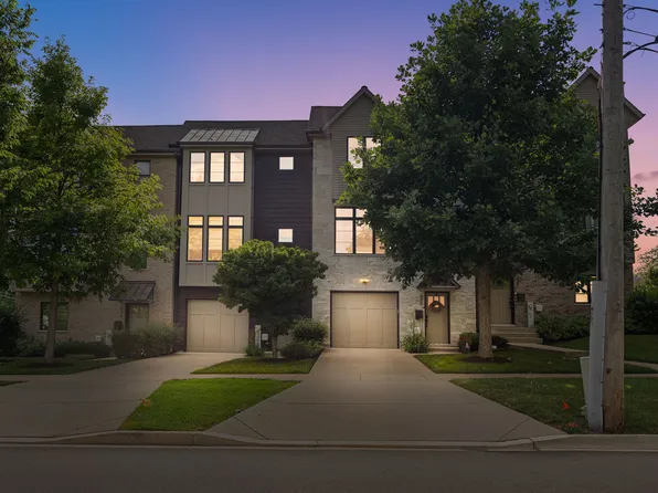 480 Newton Ave, Glen Ellyn, IL 60137