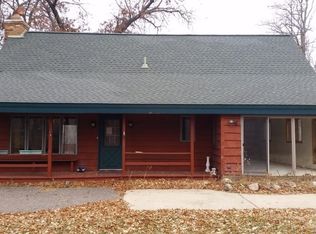 12513 37th St, Clear Lake, MN 55319