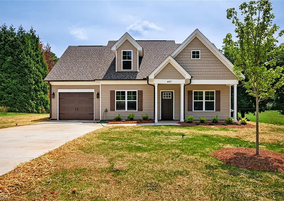 1st image of 427 Garland Dr