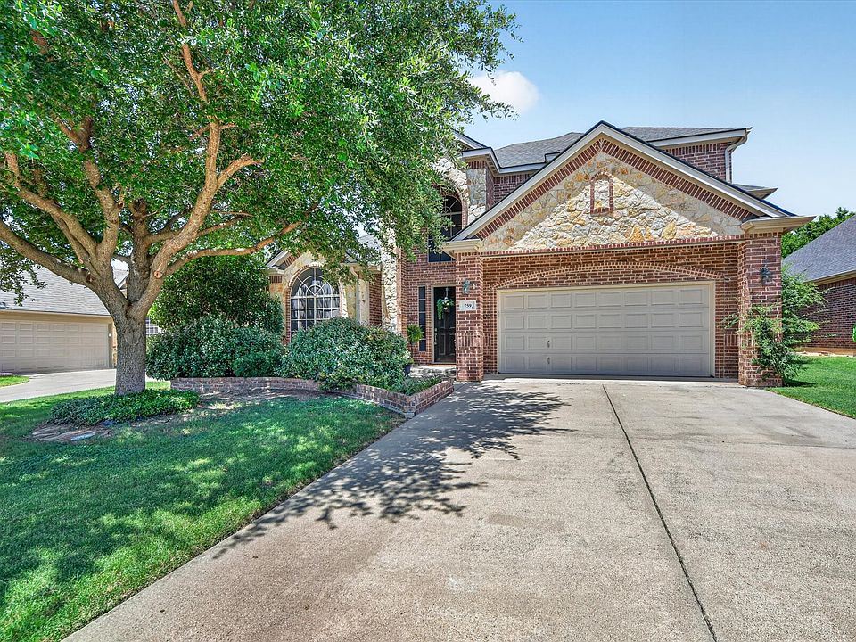 1st image of 759 Peach Ln