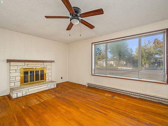 4th image of 929 18th St