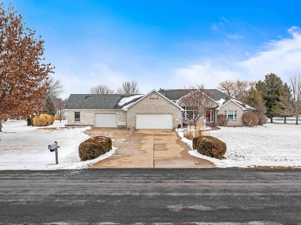 9903 W Bridgeport Way, Hanna City, IL 61536