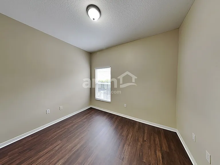 6223 Blackberry Ln — Photo 12