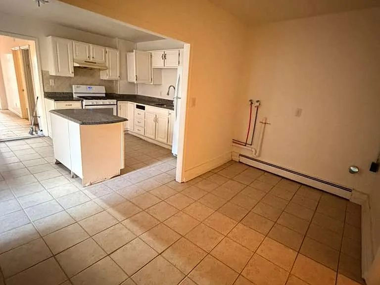 2508 5th Ave #1 — Photo 5