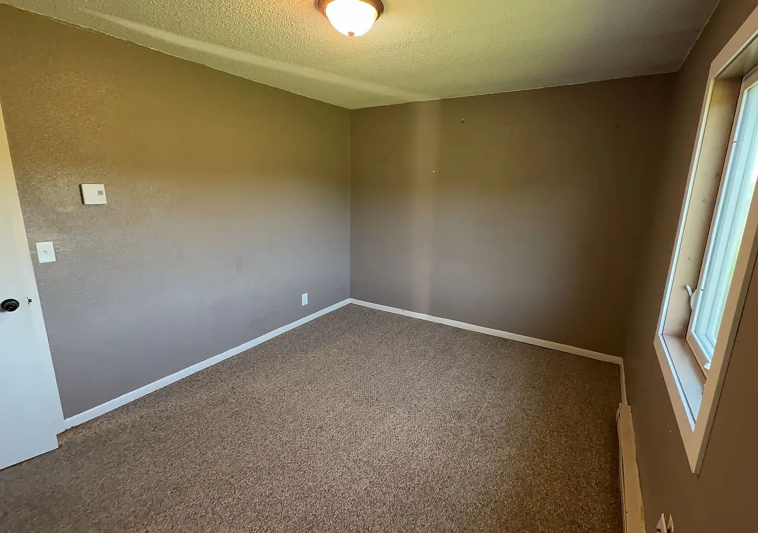 W4913 Pine Avenue — Photo 4