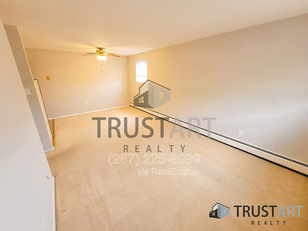 2 bed, 1.0 bath, $1,250 — Photo 4